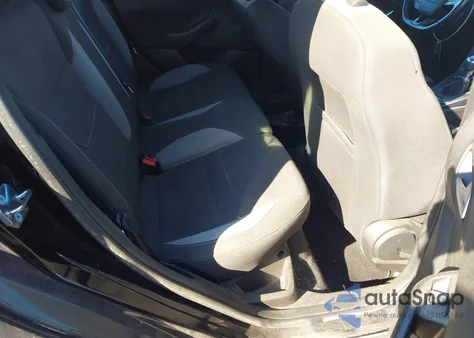 2017 Ford Focus из США, поврежденный, VIN 1FADP3L95HL333271